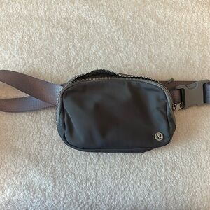 Lululemon- Crossbody belt bag- adjustable strap.
